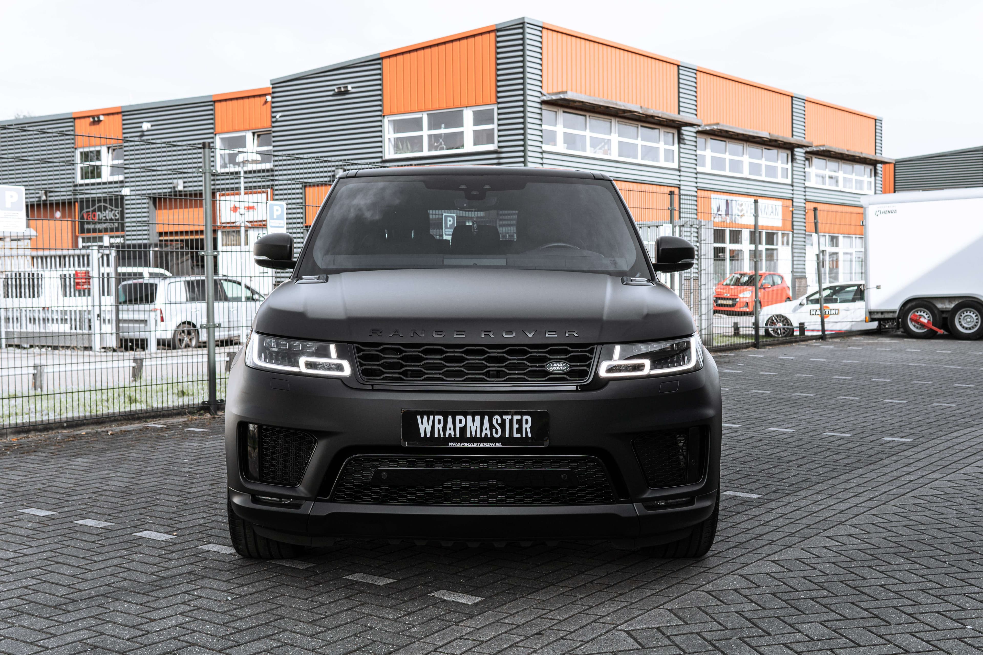 Range Rover gewrapt door Wrapmaster DH in Den Haag